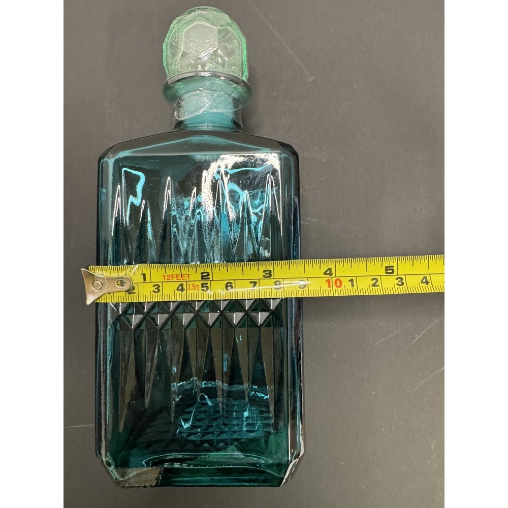 Glass Wine Decanter With Stopper 31 floz - Teal Ombré - 9" Tall - Picture 5 of 5